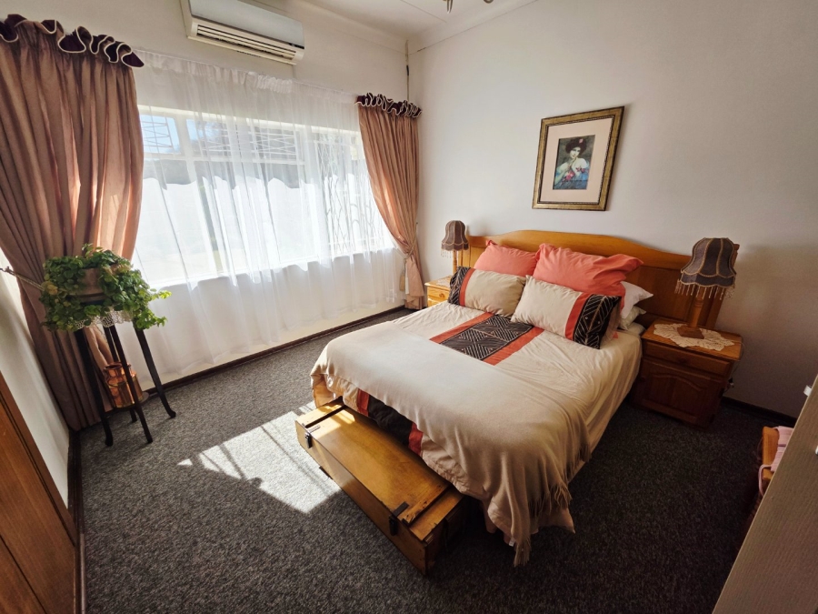 4 Bedroom Property for Sale in Dan Pienaar Free State